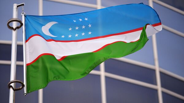  Государственный флаг Узбекистана, архивное фото - Sputnik Казахстан