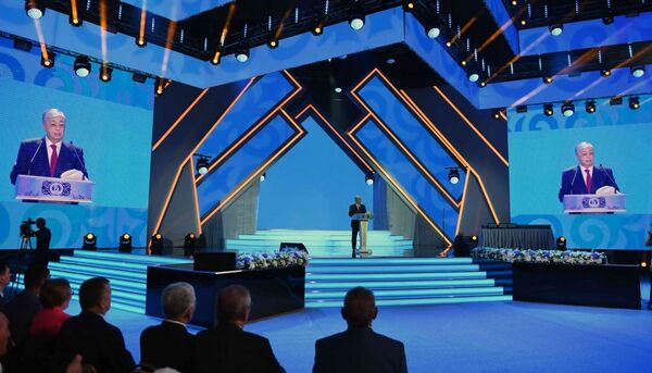 Токаев озвучил, сколько ценных ресурсов есть в недрах Казахстана - Sputnik Казахстан