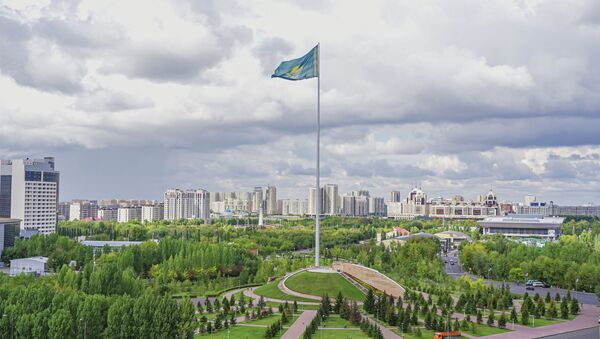 Главный государственный флаг в столице Казахстана - Sputnik Казахстан