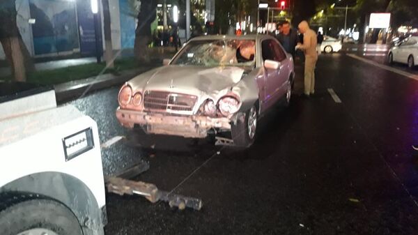 Две девушки погибли под колесами авто в центре Алматы - Sputnik Казахстан