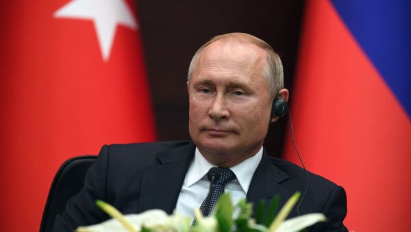Президент РФ Владимир Путин на пресс-конференции - Sputnik Казахстан