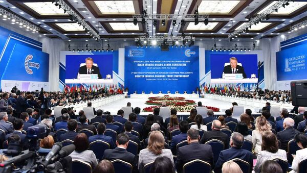 На совещании спикеров парламентов стран Евразии - Sputnik Казахстан