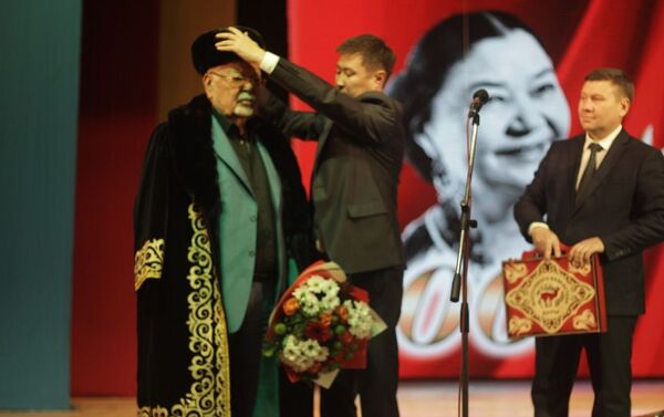 Церемония закрытия 27-го республиканского фестиваля драматических театров - Sputnik Казахстан