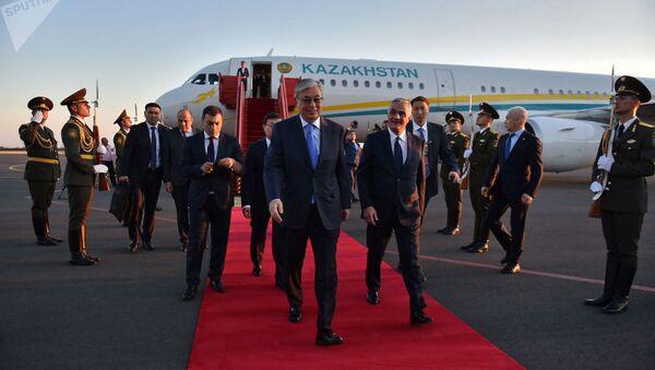 Президент Казахстана Касым-Жомарт Токаев прибыл  Армению - Sputnik Казахстан