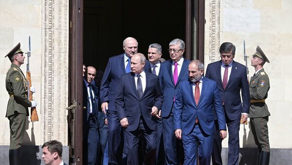 Главы государств на ВЕЭС в Армении - Sputnik Казахстан