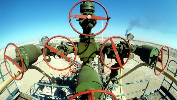 Обустроенная скважина на нефтяном месторождении Тенгиз - Sputnik Казахстан