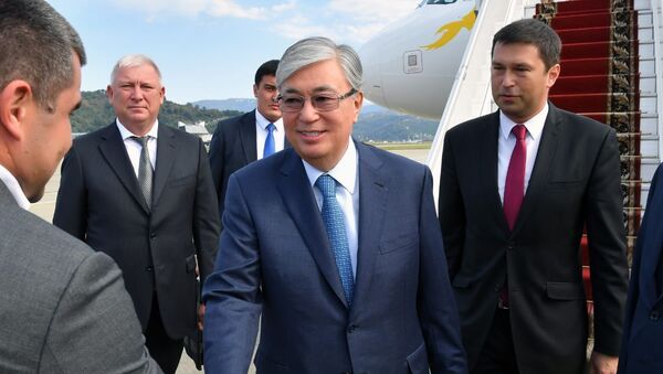 Президент Казахстана Касым-Жомарт Токаев прибыл в Сочи на форум Валдай - Sputnik Казахстан