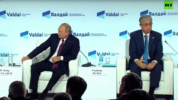 Путин примет участие в пленарной сессии дискуссионного клуба Валдай   - Sputnik Казахстан