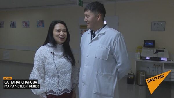 Счастливая мать четверняшек из Астаны рассказала о своих чувствах - Sputnik Казахстан