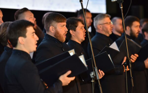 С программой Несвятые святые в Нур-Султане выступил хор Сретенского монастыря  - Sputnik Казахстан