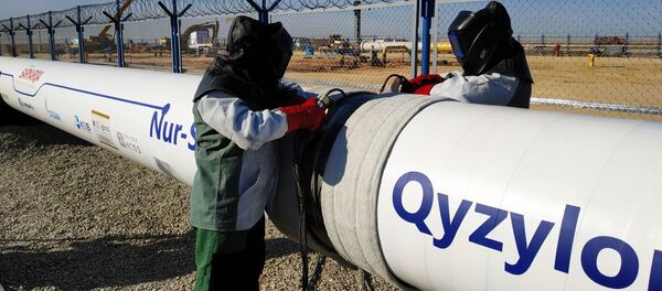 Церемония сварки золотого стыка газопровода Сарыарка - Sputnik Казахстан