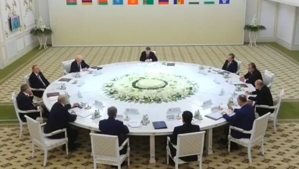LIVE_СПУТНИК: Путин на заседании Совета глав государств СНГ в Ашхабаде - Sputnik Казахстан