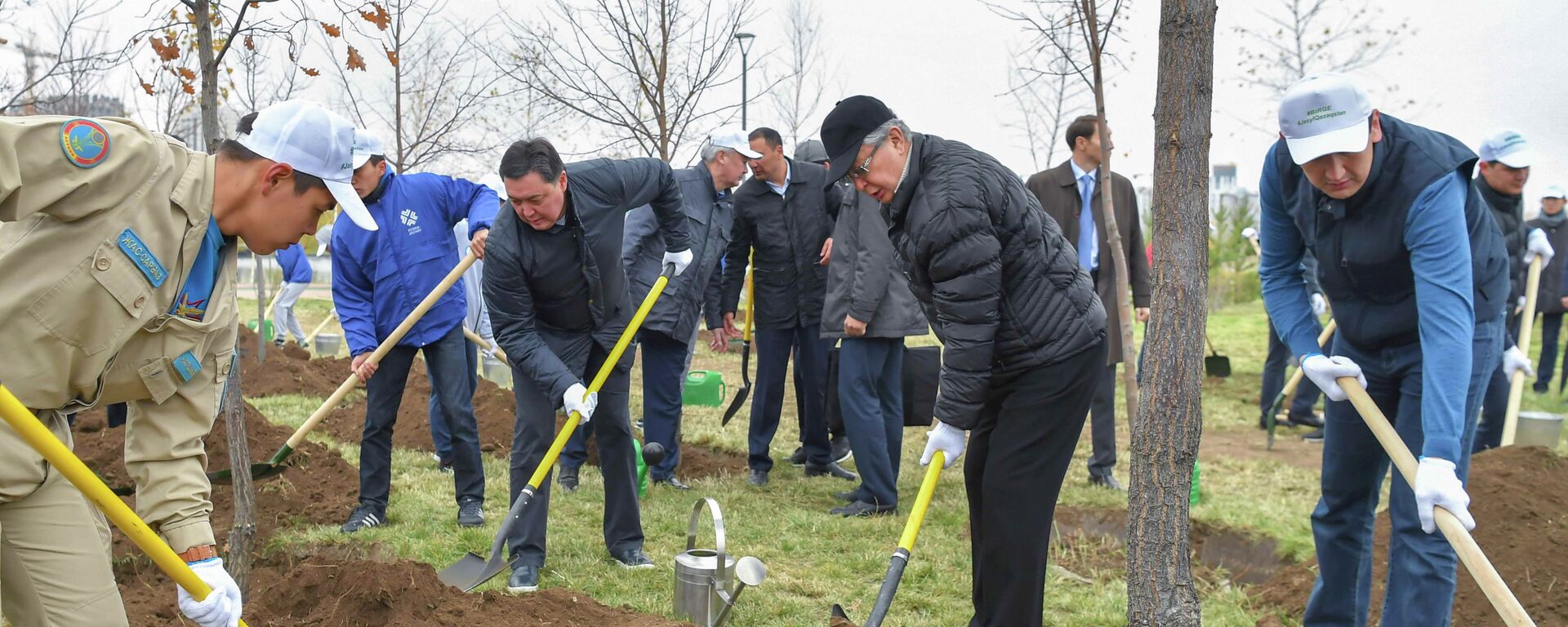 Тоқаев қазақстандықтарды тазалық пен тәртіп эстафетасына белсене қатысуға шақырды - Sputnik Қазақстан, 1920, 23.03.2026