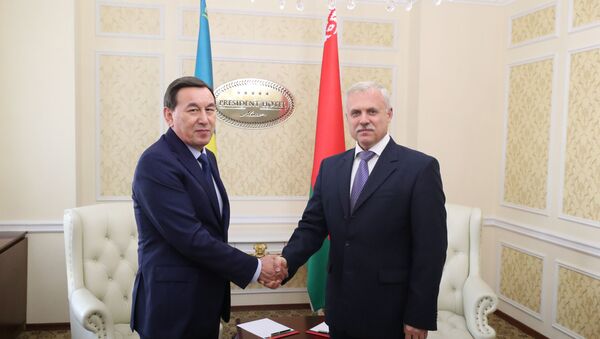 Аппараты советов безопасности Казахстана и Беларуси провели расширенные плановые консультации - Sputnik Казахстан