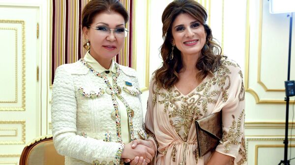  Председатель сената Дарига Назарбаева встретилась с президентом Союза международного контроля над раком принцессой Хашимитского Королевства Иордания Диной Миред - Sputnik Казахстан