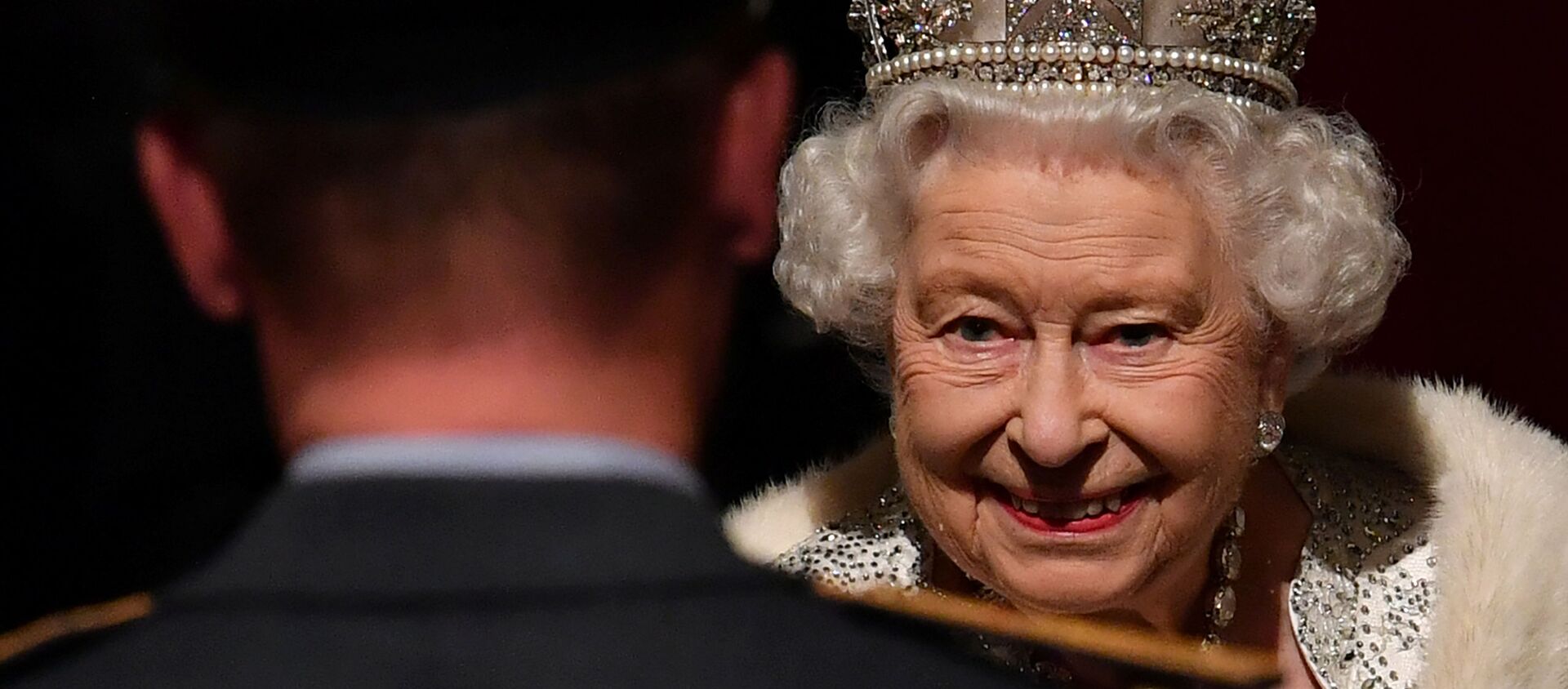 Британская королева Елизавета II на открытии парламента в Лондоне - Sputnik Казахстан, 1920, 28.11.2019
