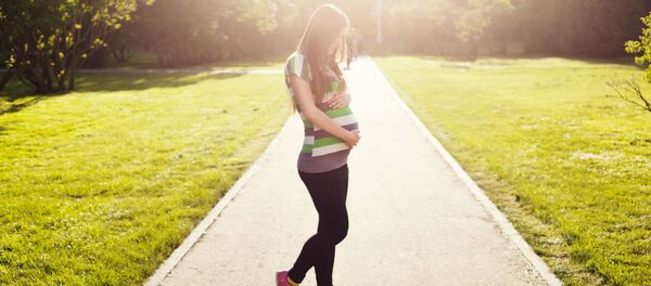 Аяғы ауыр қыз - Sputnik Қазақстан