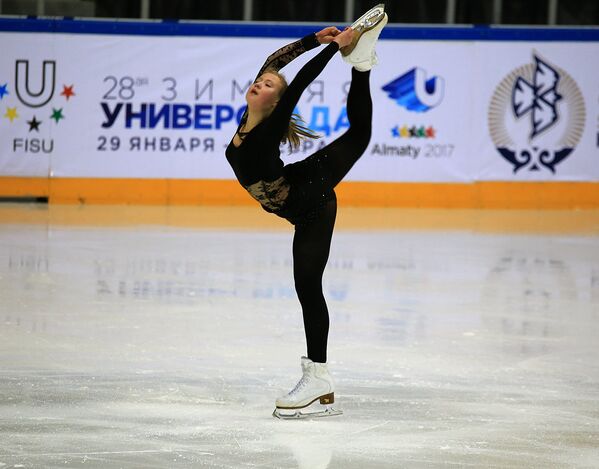 Тестовые соревнования по фигурному катанию  накануне зимней Универсиады в Алматы - Sputnik Казахстан