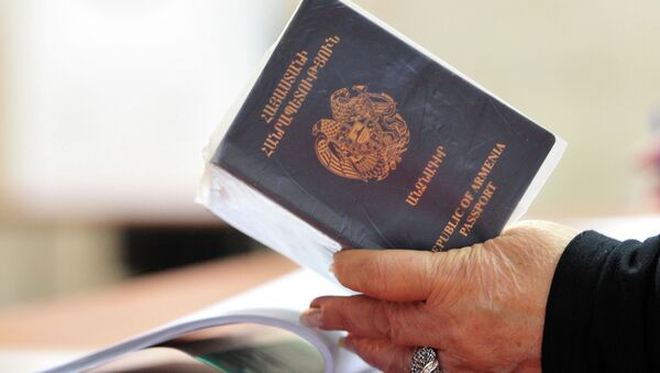 Паспорт гражданина Армении - Sputnik Казахстан
