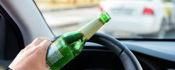 Пьяный водитель за рулем, иллюстративное фото - Sputnik Казахстан