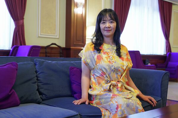 Рождественская ярмарка жен послов в Нур-Султане: эко-товары и никакого пластика Рождественская ярмарка жен послов в Нур-Султане: эко-товары и никакого пластика - Sputnik Казахстан