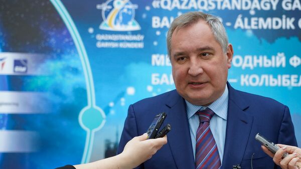 Глава Роскосмоса Дмитрий Рогозин на пресс-конференции в рамках форума Дни космоса в Казахстане - Sputnik Казахстан