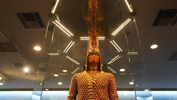 Золотой человек выставлен в Эпиграфическом музее в Афинах - Sputnik Казахстан