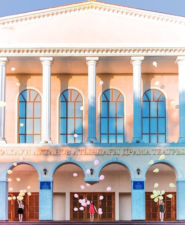 У меня есть план, я не боюсь экспериментов - интервью с 29-летним директором театра - Sputnik Казахстан