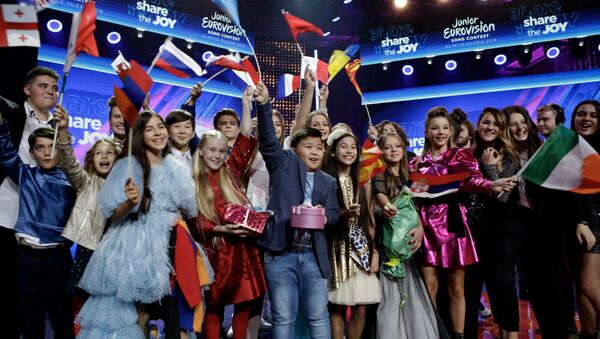 Ержан Максим на церемонии открытия Детского Евровидения - Sputnik Қазақстан