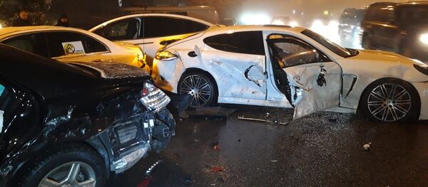 Пять машин столкнулись на ул. Сатпаева - Sputnik Казахстан