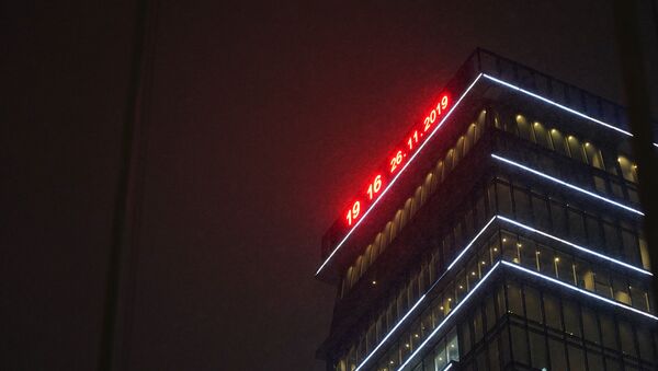  Башенные часы заработали на фасаде медиацентра Қазмедиа орталығы - Sputnik Казахстан