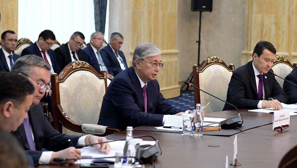 Касым-Жомарт Токаев на заседании Высшего Межгосударственного Совета Казахстана и Кыргызстана - Sputnik Казахстан