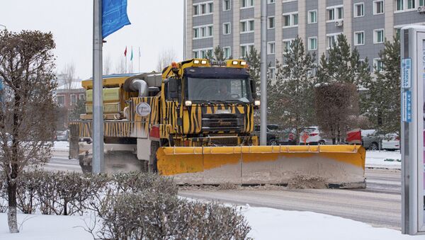 Уборка снега - Sputnik Казахстан