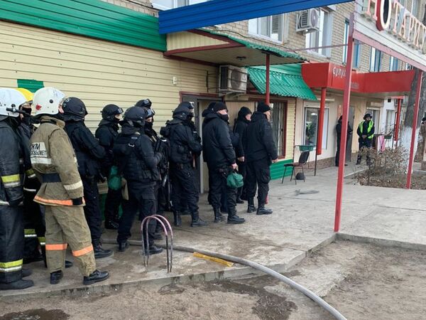 Без жертв: заложницу в Уральске освободили - Sputnik Казахстан