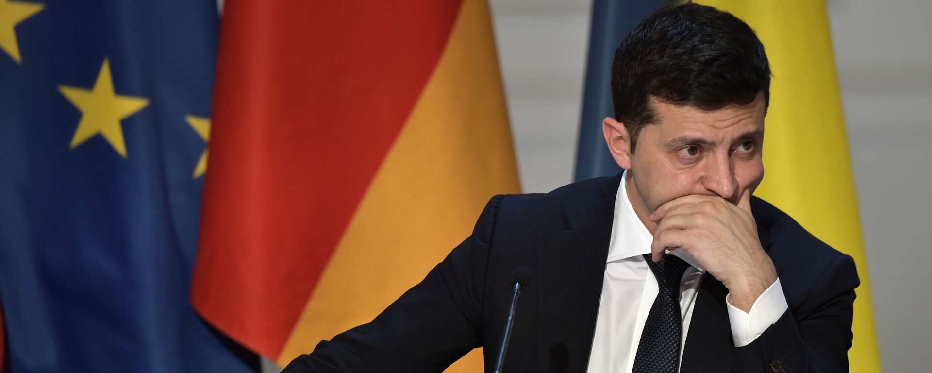 Владимир Зеленский  - Sputnik Қазақстан, 1920, 24.02.2022