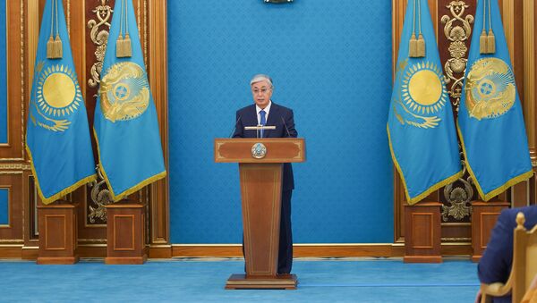 Президент Казахстана Касым-Жомарт Токаев наградил особо отличившихся граждан страны  - Sputnik Қазақстан