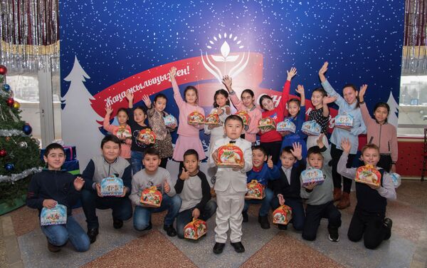 Цирковое представление для особенных детей - Sputnik Казахстан