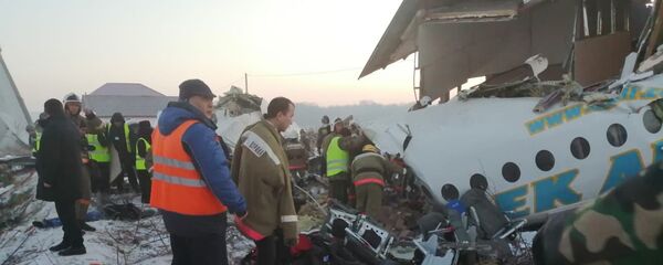 Крушение самолета Бек Эйр в Алматы - Sputnik Казахстан