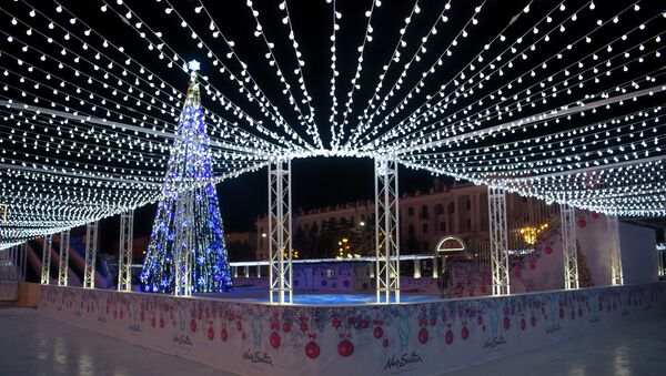 Новогоднее оформление города - Sputnik Казахстан