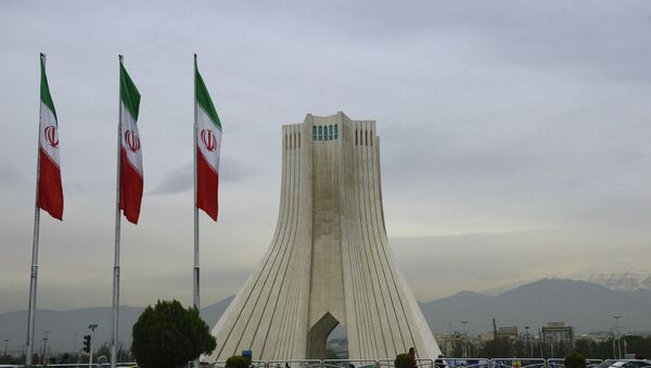 Башня Азади, построенная на одноименной площади в Тегеране, архивное фото - Sputnik Казахстан