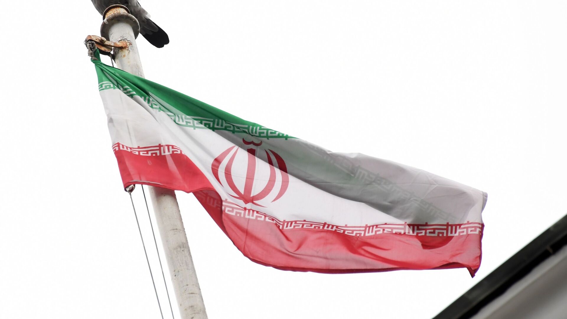 Флаг посольства Исламской Республики Иран на Покровском бульваре в Москве - Sputnik Казахстан, 1920, 11.07.2022