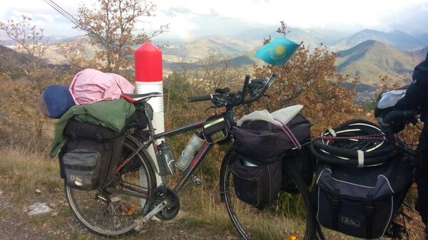 Велосипед путешественника Талгата Жумабекова - Sputnik Казахстан