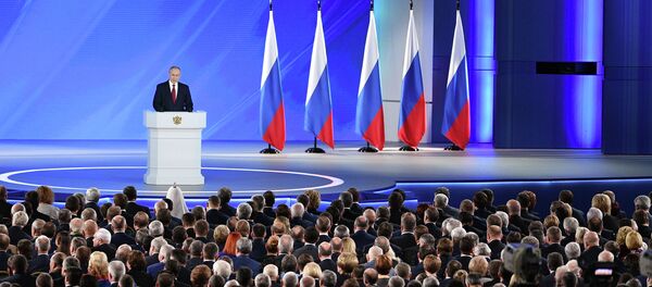 Президент РФ Владимир Путин выступает с ежегодным посланием Федеральному Собранию - Sputnik Казахстан