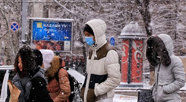 Алматы в снегу - Sputnik Казахстан