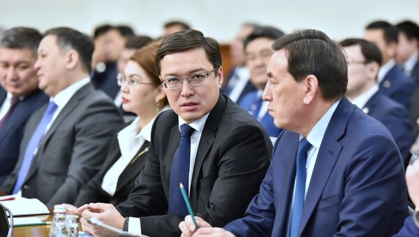 Данияр Акишев на расширенном заседании правительства - Sputnik Казахстан