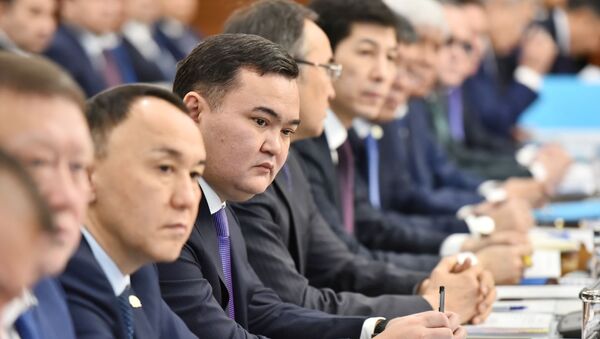 Члены правительства на расширенном заседании  - Sputnik Казахстан