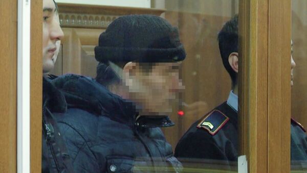Мужчина, изнасиловавший семиклассницу в уличном туалете на территории школы в Таразе, приговорен к 25 годам лишения свободы   - Sputnik Казахстан