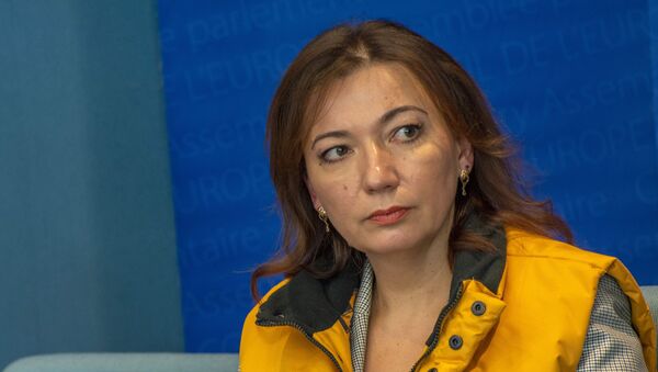 Шеф-редактор Sputnik Эстония Елена Черышева рассказала в ПАСЕ о притеснении российских журналистов в Европе - Sputnik Казахстан