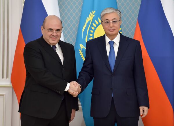 Мишустин прилетел в столицу Казахстана, чтобы провести две важные встречи - Sputnik Казахстан