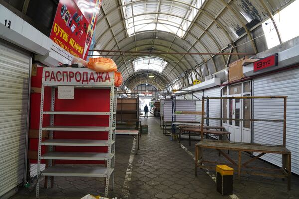 Два рынка в Алматы, закрытые после беспорядков в Кордае, взяты под охрану Нацгвардии - Sputnik Казахстан